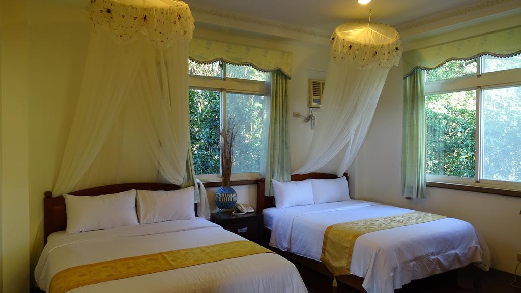 Emoonten Homestay Sanzhi Екстериор снимка