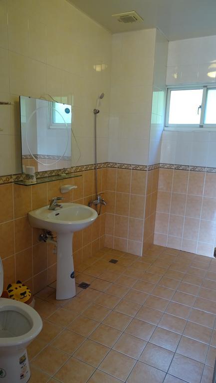 Emoonten Homestay Sanzhi Екстериор снимка