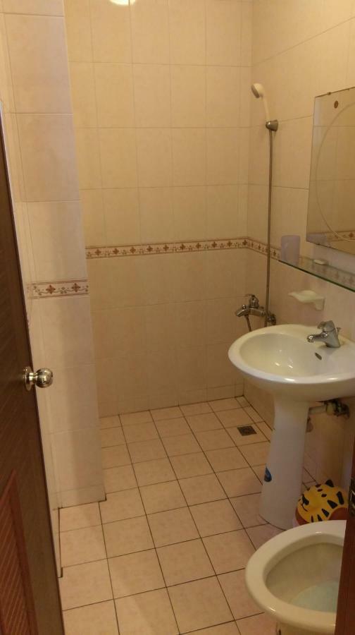 Emoonten Homestay Sanzhi Екстериор снимка