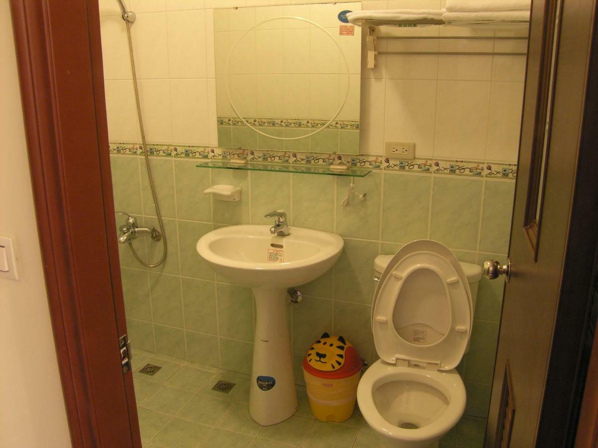 Emoonten Homestay Sanzhi Екстериор снимка